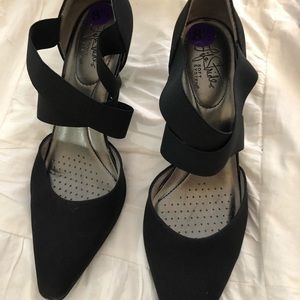 Lifestride black heels, size 8.5